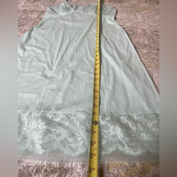 Vintage 60’s Vanity Fair Made in USA Mint Green Slip - Picture 15 of 16